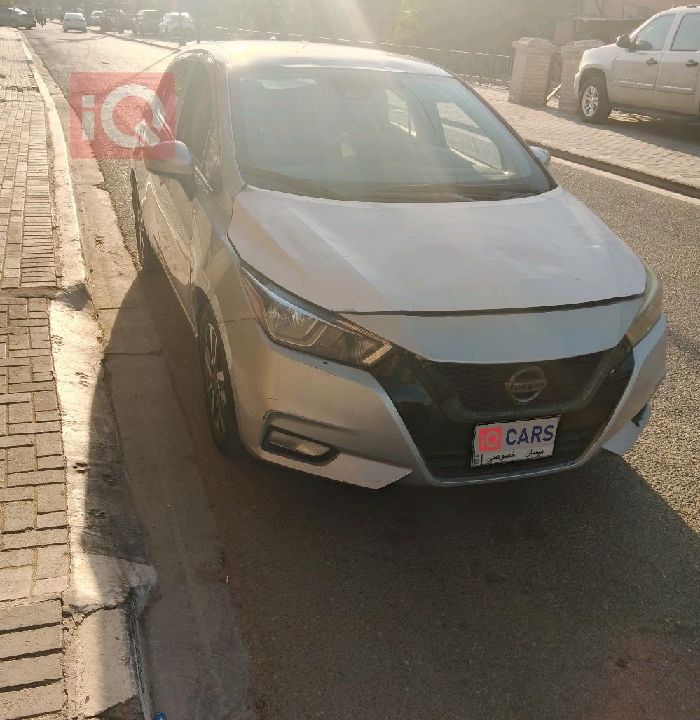 Nissan Versa